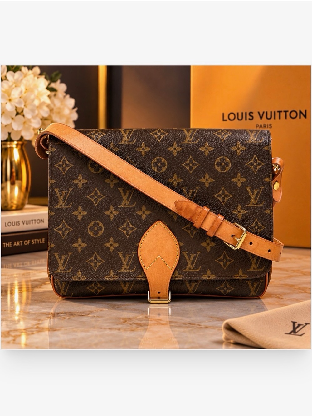 Louis Vuitton Monogram Canvas Crossbody Bag with Natural Vachetta Strap